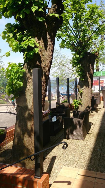 Dom Wczasowy Plaza Rewal Ngoại thất bức ảnh